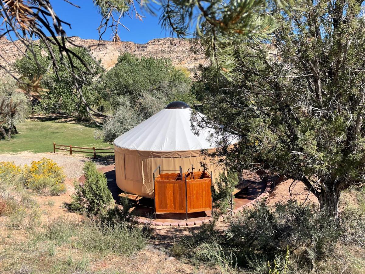 Escalante Yurts - Luxury Lodging Ngoại thất bức ảnh